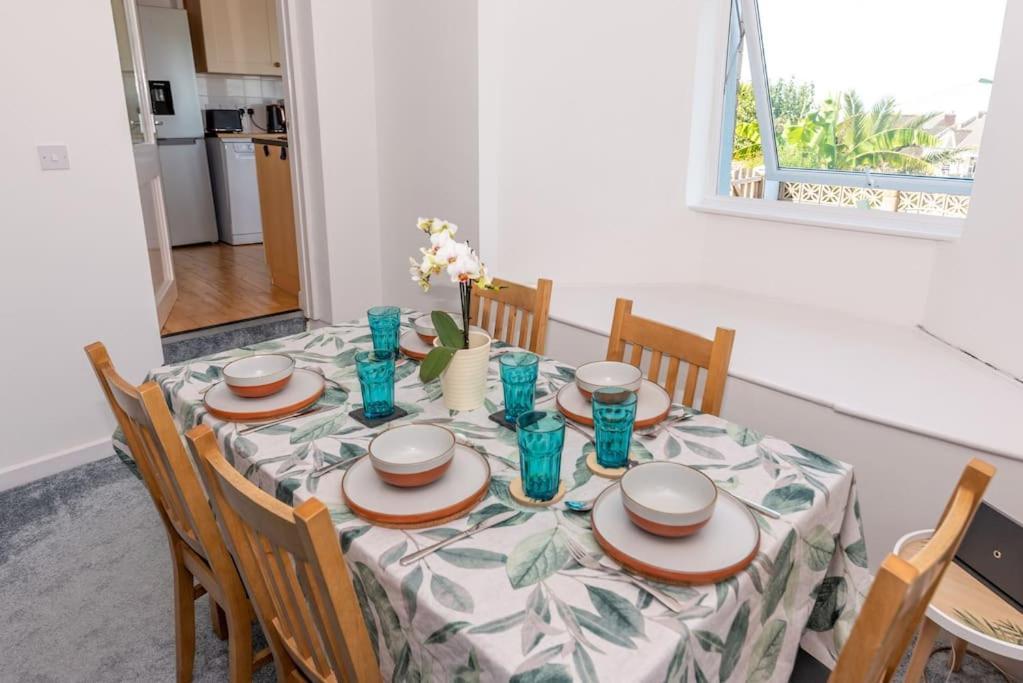 The Tempest, Sea Views, Coastal & Rural Walks. Apartment Ilfracombe Luaran gambar